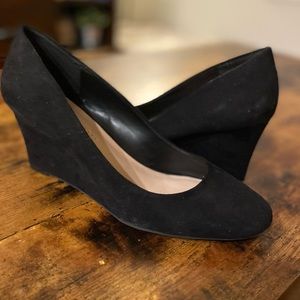 Kelly & Katie dress wedges